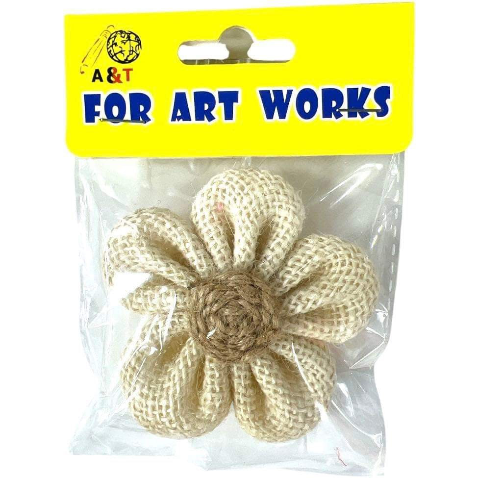 وردة اشغال يدوية خيش لون ابيض