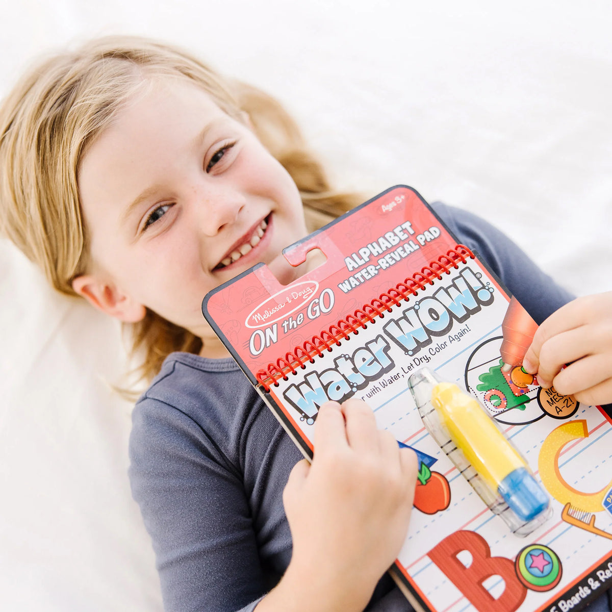 Melissa and Doug Water Reveal Pad Fairy Water Wow Alphabets || ميليسا آند دوج  لوحة رسم بالقلم المائي احرف انجليزي