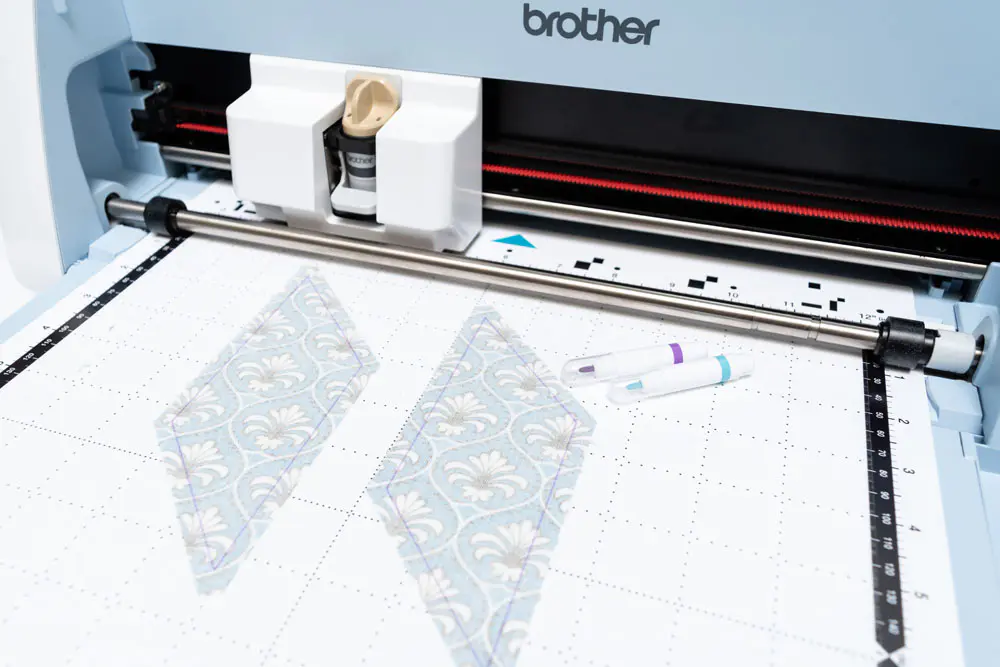 Brother SDX1200 ScanNCut Cutting Machine For Textile Fabrics || ماكينة قص ورق مقوى و ستيكرات و اقمشة برثر