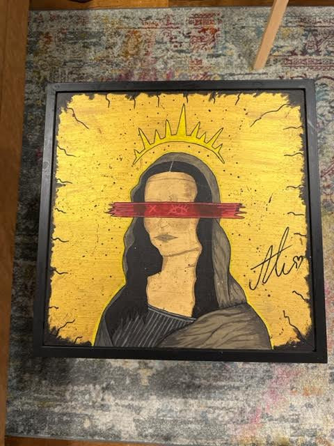 Mona blinded by Love