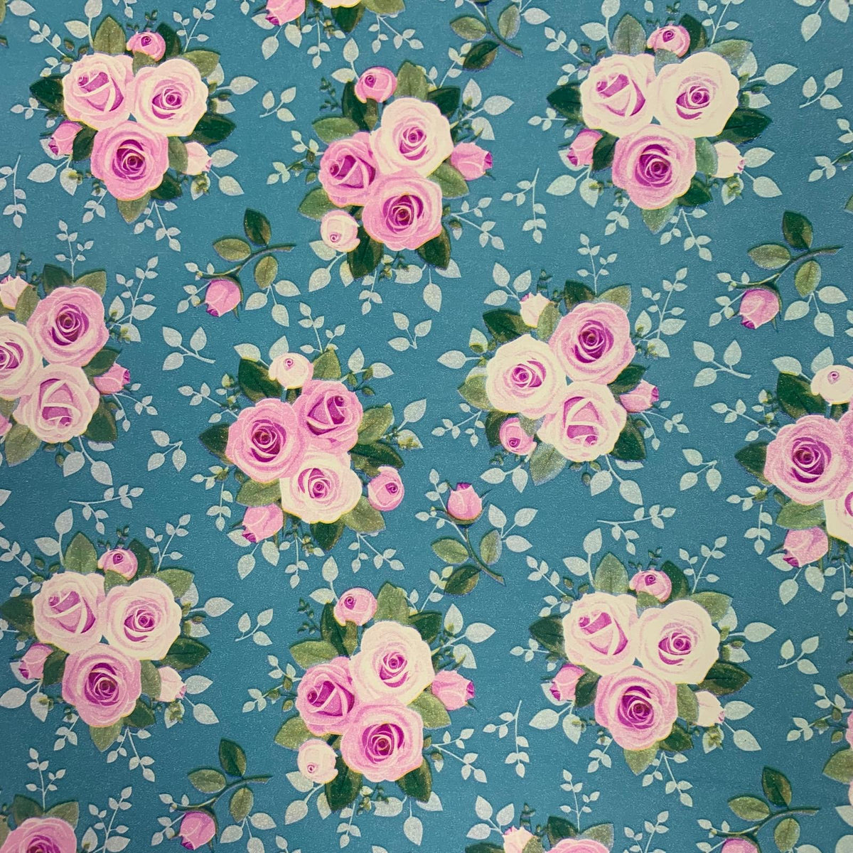 Gift Wrapping Paper 2 M x 70 cm #7 || رول تغليف هدايا مقاس ٢ متر في ٧٠ سم #7