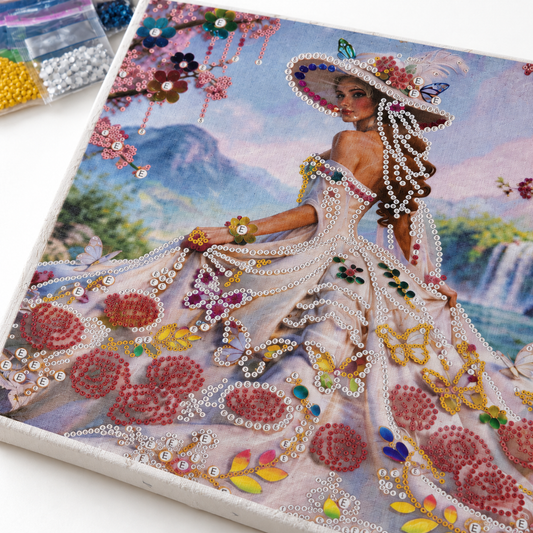 DIY Rhinestone Canvas Activity 30 x 30 cm - Lady with Hat || تزيين كانفاس بالكريستال 30 × 30 سم - سيدة بقبعة