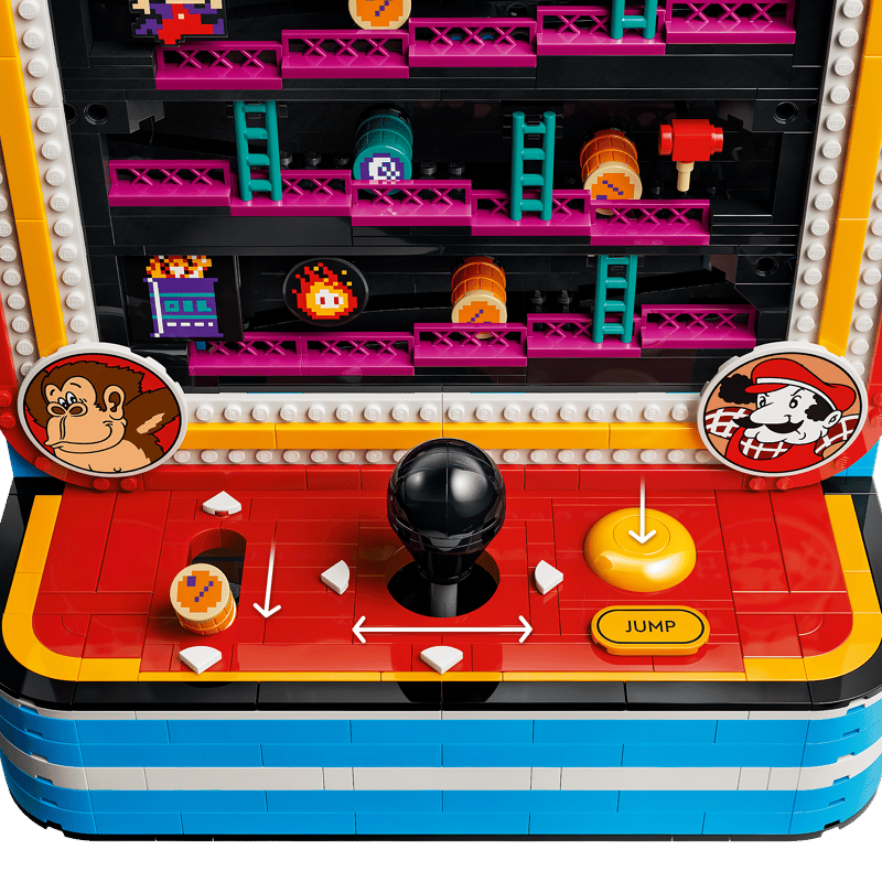 LEGO® Donkey Kong™ Arcade 72051 joystick and jump control detail