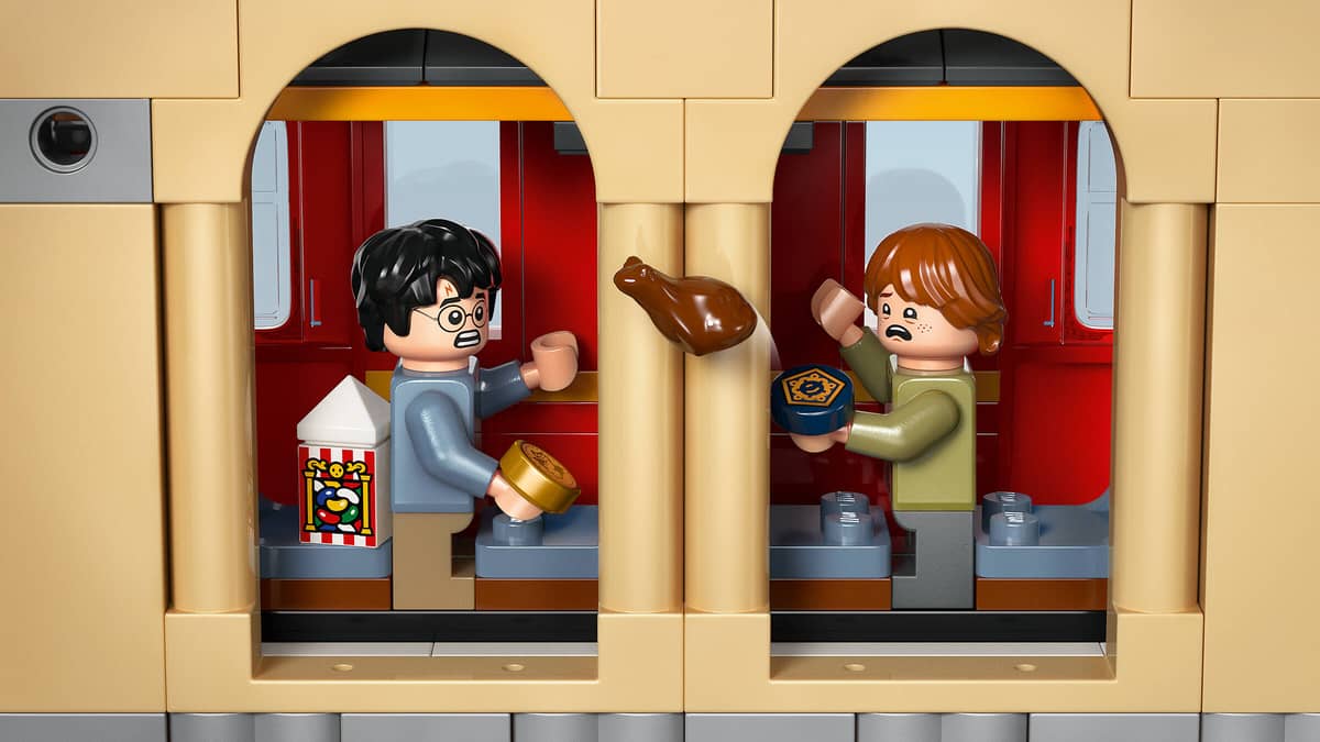 Lego Book Nook: Hogwarts™ Express || ليغو هوغ واترز ركن الكتب