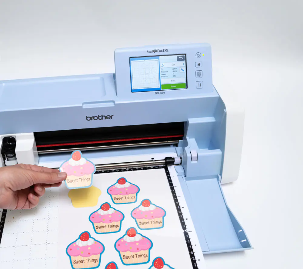 Brother SDX1200 ScanNCut Cutting Machine For Textile Fabrics || ماكينة قص ورق مقوى و ستيكرات و اقمشة برثر