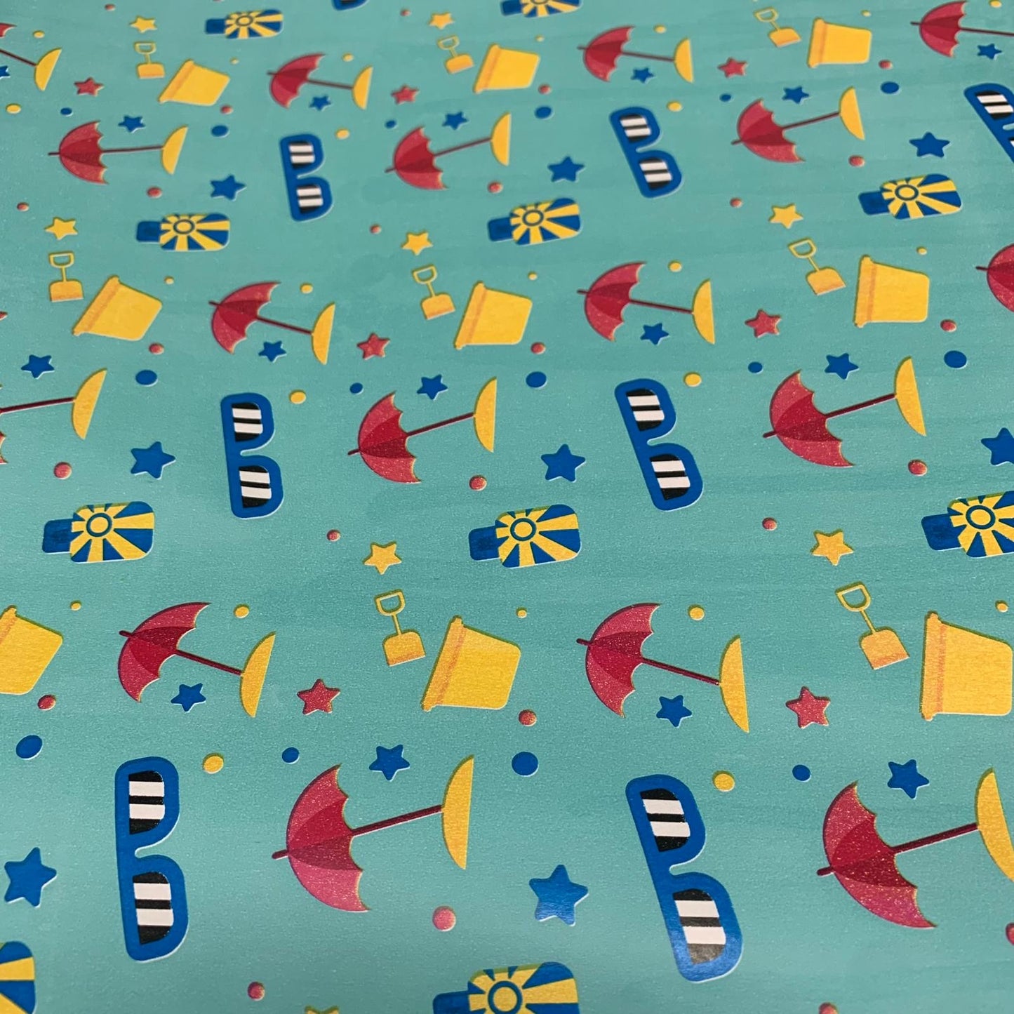 Gift Wrapping Paper 2 M x 70 cm #29 || رول تغليف هدايا مقاس ٢ متر في ٧٠ سم #29