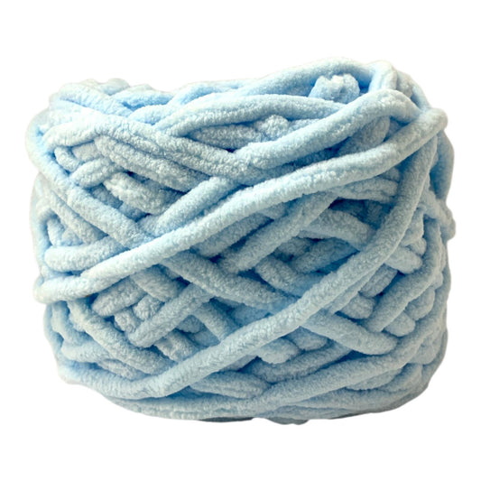 Sky Blue Chunky Chenille Yarn Super Soft & Plush || خيط صوف ناعم حجم كبير لون ازرق سماوي