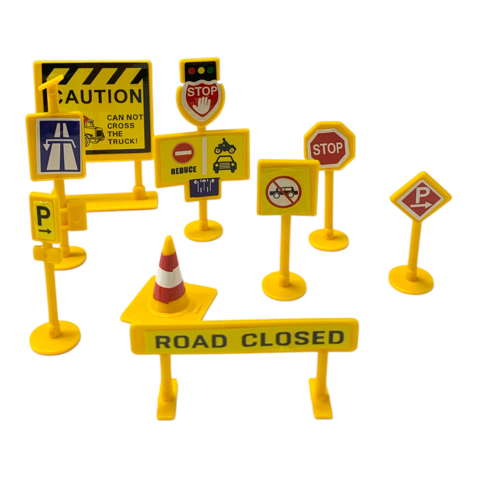 A&T Macket Design Traffic Cones #3 || علامات مرور تصميم ماكيت اي اند تي#3