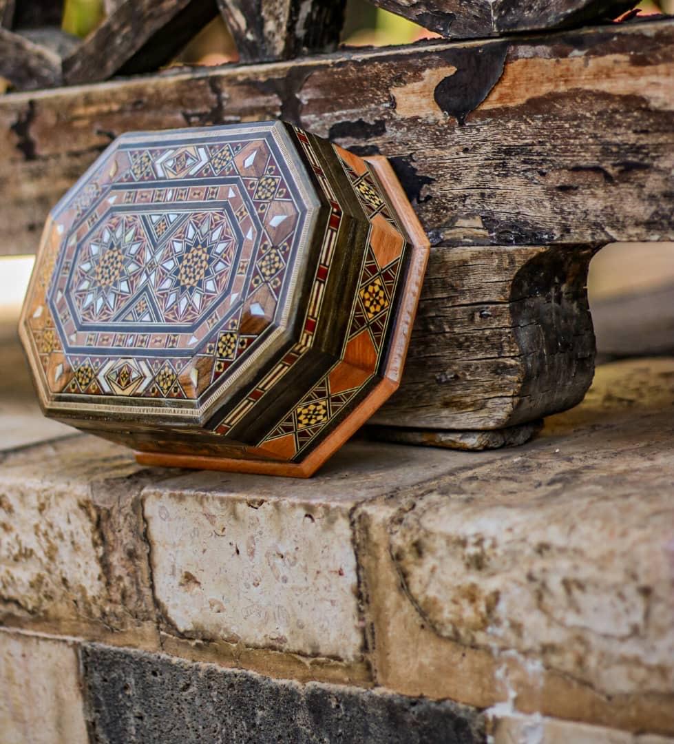 Octagonal Wooden Box || بوكس دمشقي خشبي ثماني