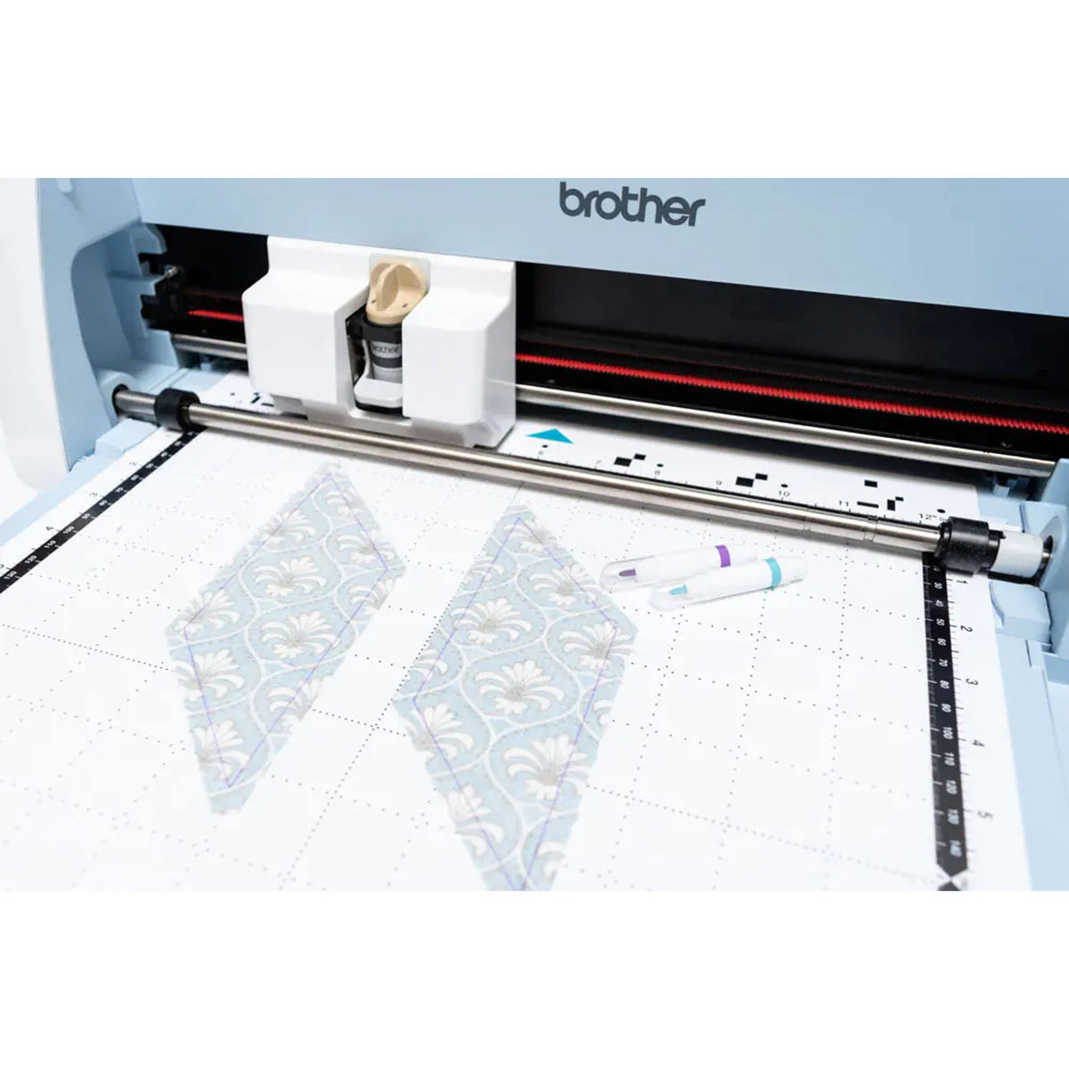 Brother SDX1200 ScanNCut Cutting Machine For Textile Fabrics || ماكينة قص ورق مقوى و ستيكرات و اقمشة برثر