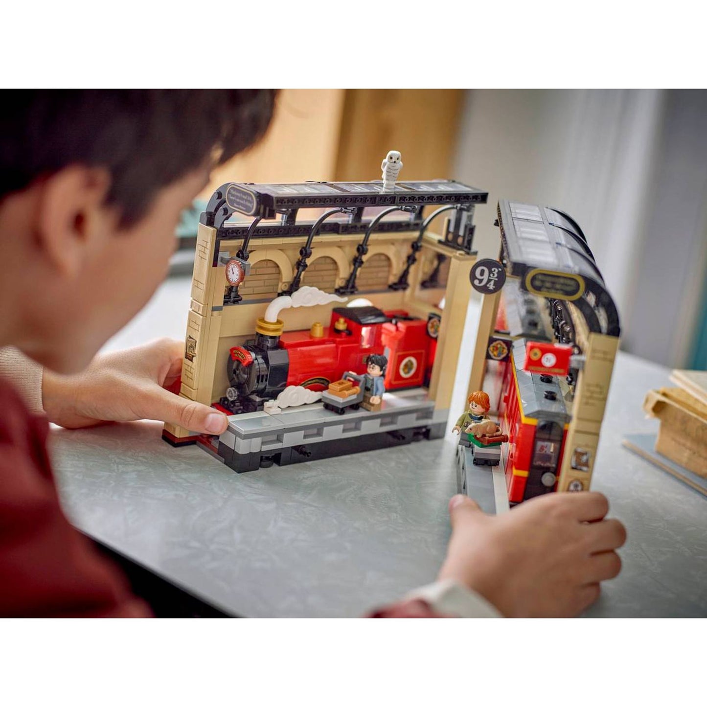 Lego Book Nook: Hogwarts™ Express || ليغو هوغ واترز ركن الكتب