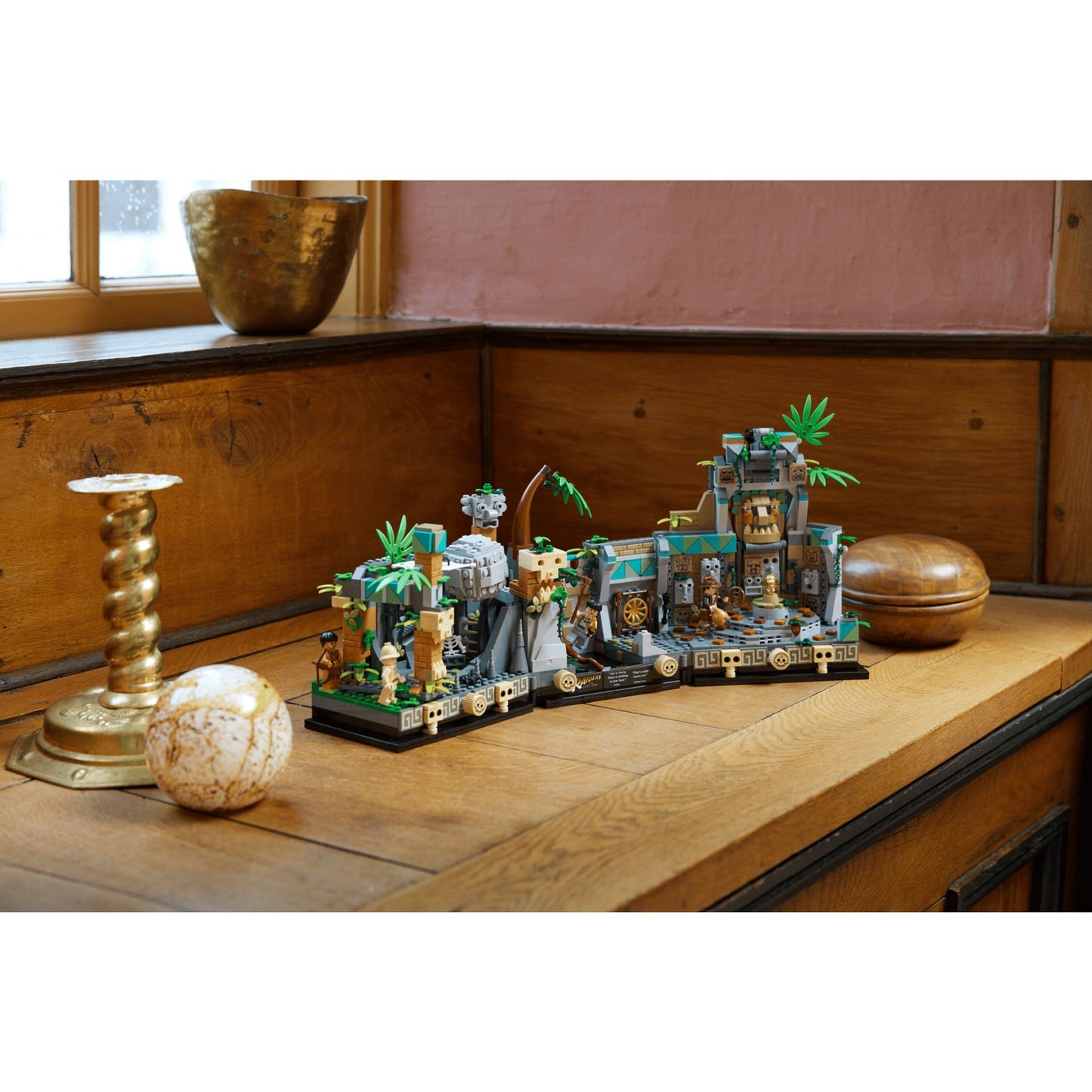 Lego Temple of the Golden Idol Retired Product || ليغو انديانا جونز قولدن ايدول